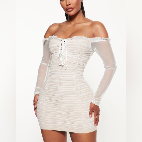 Fashion Nova Dresses & Skirts - NEW Fashion Nova Off-Shoulder White Bodycon Dress | Lace-Up Front | Size L